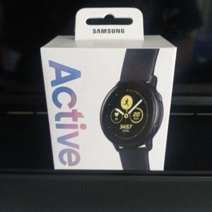Samsung Galaxy Watch Active Smartwatch 4